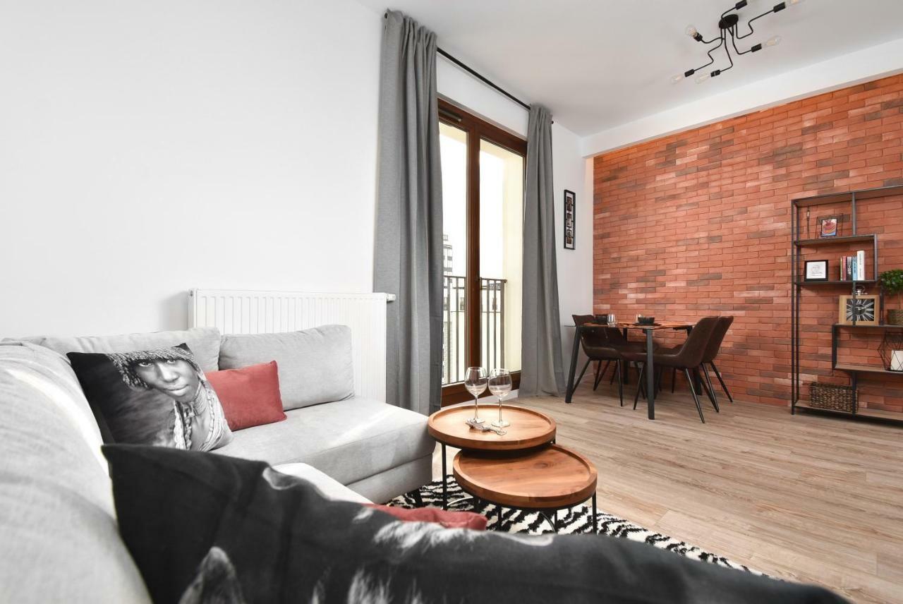 Prime Apartment *